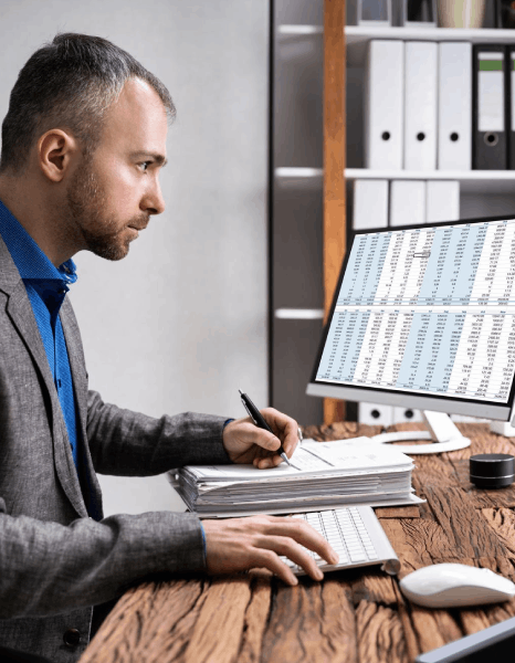 A BPO specialist uses numeric data entry services to capture alphanumeric fields in complex business records accurately.