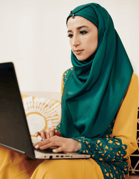 Customer in New York relying on Arabic translation services for accurate court documents and legal paperwork.