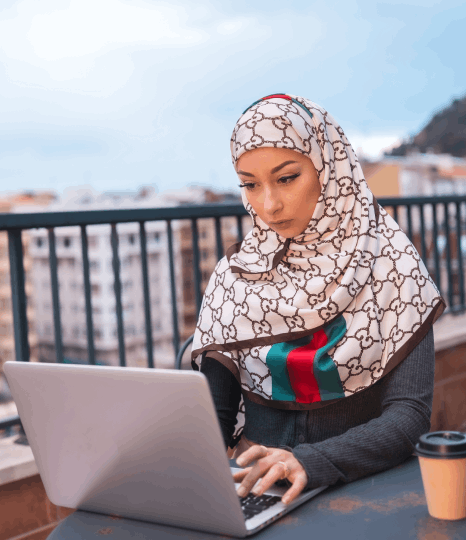 Client benefiting from Arabic localization services in New York to expand business reach in the MENA region.