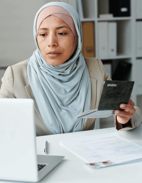 A client uses professional Arabic typesetting for business documents, ensuring clear and precise formatting.