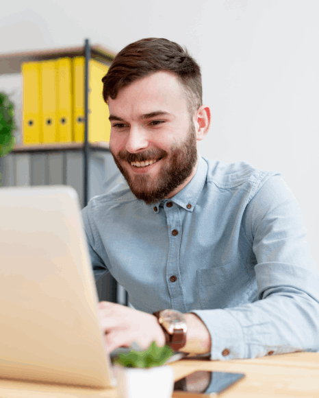 Customer using Bengali website localization services in New York help businesses connect with Bengali speaking audiences.