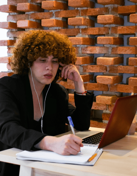 A student benefiting from budget-friendly Dutch academic transcription for their research and educational projects. A student benefiting from budget-friendly Dutch academic transcription for their research and educational projects.
