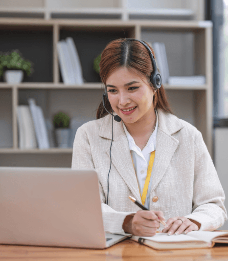 Expert voice over artist providing Canadian voiceover services for diverse industries, including media and e-learning.