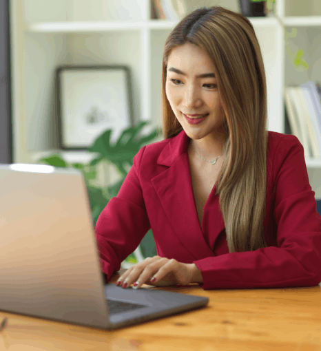 Translator providing certified Course Guide translations ensuring NDA & ISO standard compliance for educational institutions.