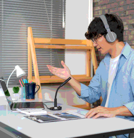 An editor uses Vietnamese Transcription Services with detailed quality checks, replaying clips to confirm names and terms.