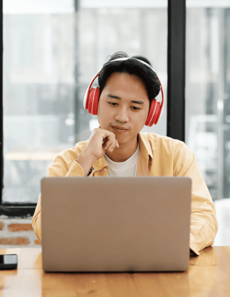 Client utiliizng precise subtitles for medical, finance and tech videos through Chinese Subtitling Services.