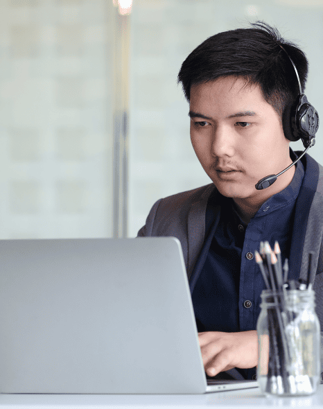 Professional subtitler providing accurate courtroom subtitles and maintaining confidentiality through Chinese Subtitling.