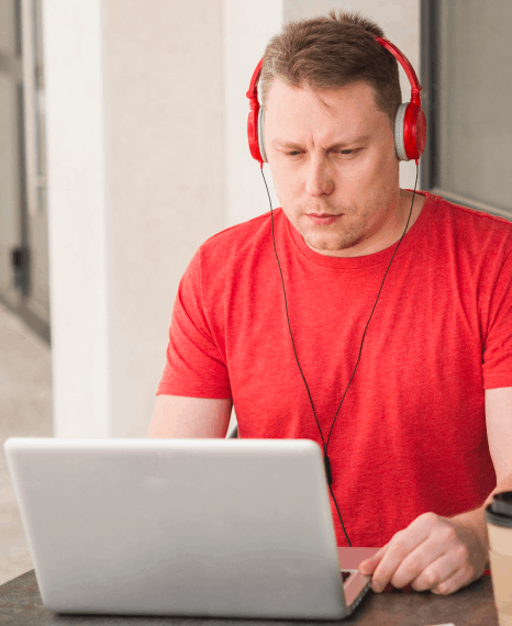 The client uses Facebook videos with expertly added captions, following best practices for engagement.