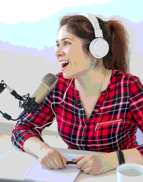 A voice actor reads a Vietnamese course script in a booth, delivering Vietnamese Voice Over Services for education.