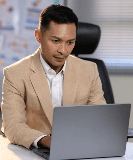 Translator working on medical records translation services for essential healthcare scenarios efficiently. Translator working on medical records translation services for essential healthcare scenarios efficiently.