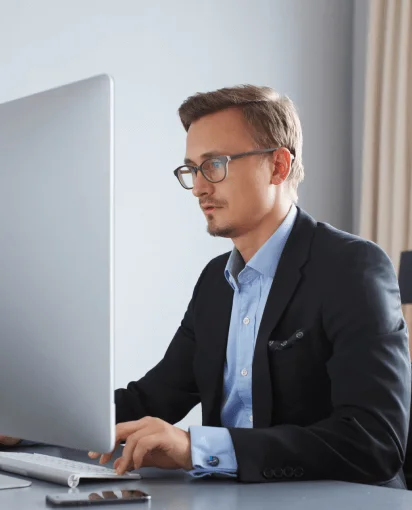 Professional translator linguist delivering Express Translation Services for urgent business communication.