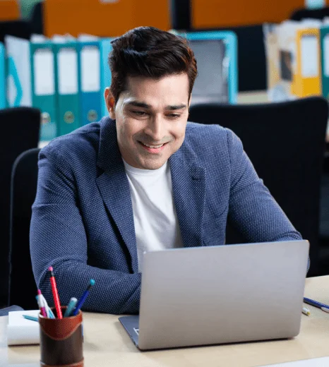 Expert translator ensuring accurate translation of financial statements and reports for a Manhattan company.