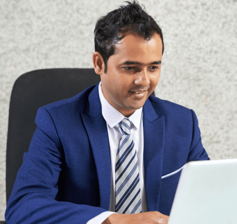 Customer benefiting from fast, high-quality professional typing services for all document types.high-quality-fast-professional-typing-service