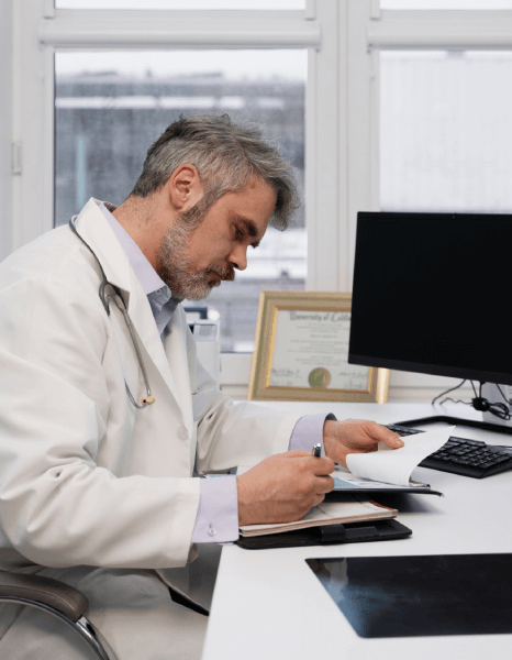 Translator creating compliant medical device labeling through professional translation services. Translator creating compliant medical device labeling through professional translation services.