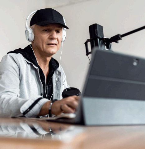 An engineer balances EQ and loudness as Urdu Voice Over Services are mixed for technical instructional audio clarity.