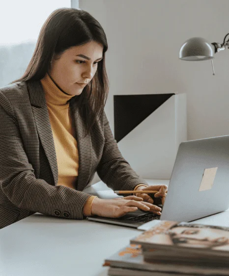 Customer benefiting from multi-language witness statement translation services for accurate legal proceedings. Customer benefiting from multi-language witness statement translation services for accurate legal proceedings.