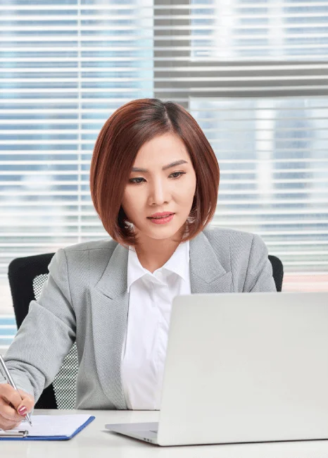 Professional providing multilingual Consumer product translation to localize packaging and labels for international markets.