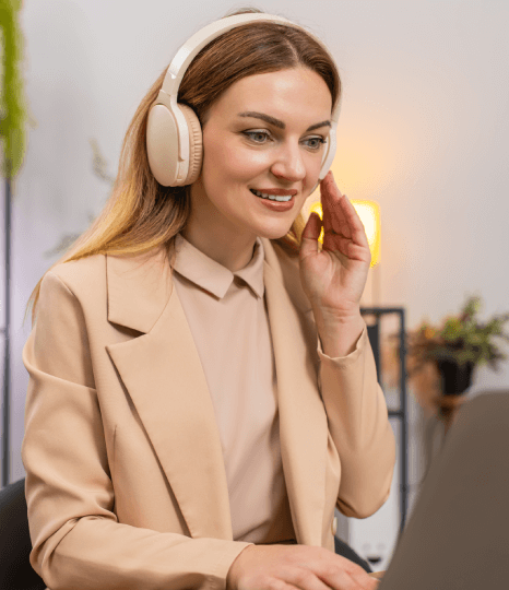 A multilingual captioner using E-learning captioning services to make global courses accessible to learners.