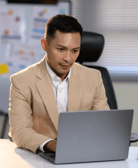 Professional translator providing tailored Packaging translation solutions to meet the unique needs of diverse industries.