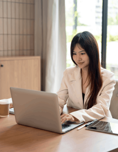 An expert translator providing Polish Translation Services to adapt website and software for Polish users.