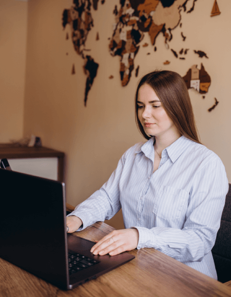 The customer is utilising Russian translation services in New York City to comprehend contracts and real estate documents.