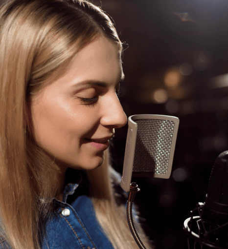 A voice talent reads a script for studio-grade Polish Voice Over Services, using clear pronunciation and steady pacing.
