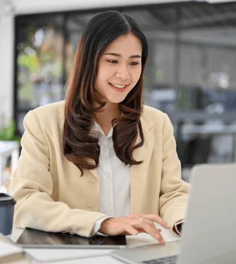 Translator providing translation service for clear and accurate product manuals and technical documents in Midtown Manhattan.