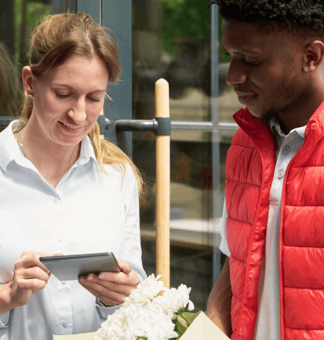A client  tests a Flemish website UI as flemish translation services localize menus and buttons for Flanders.