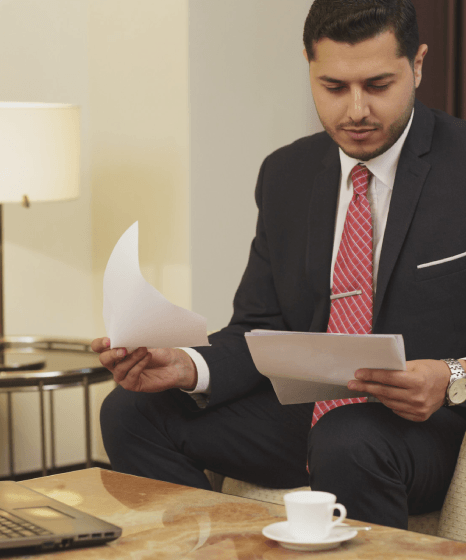 A project manager tracks bilingual files as Urdu Translation Services support business, legal, and personal needs.