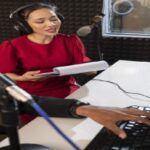 A professional voice artist is working to deliver high-accuracy audio descriptions for visually impaired people.