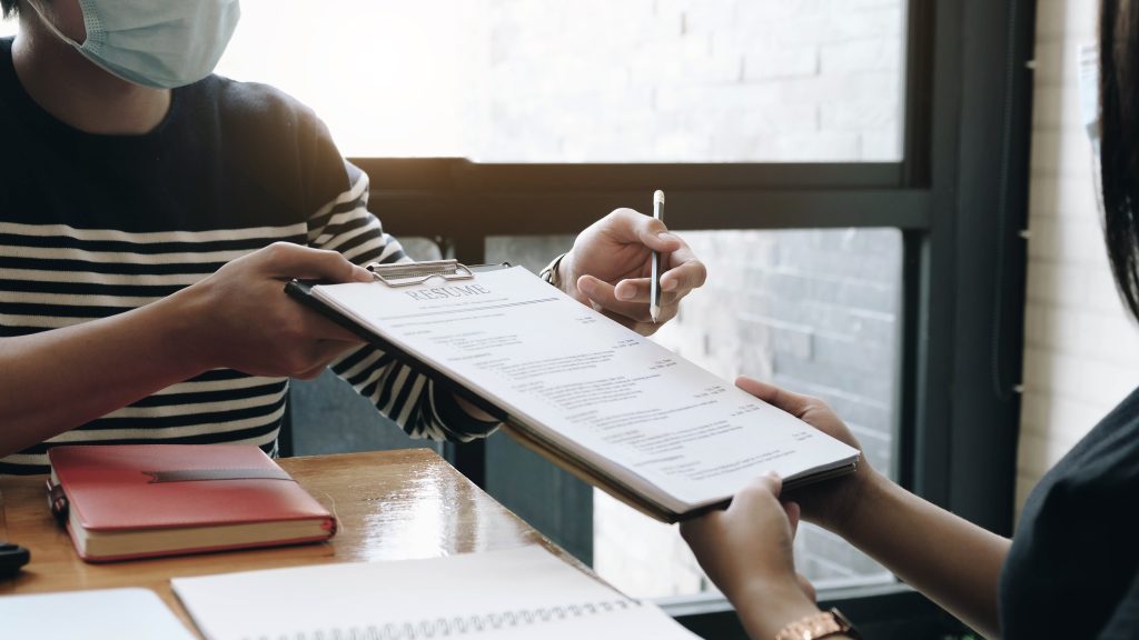 How to Get Your Clinical Notes Transcribed to Meet HIPAA Standards in NYC - How to Get Your featured image