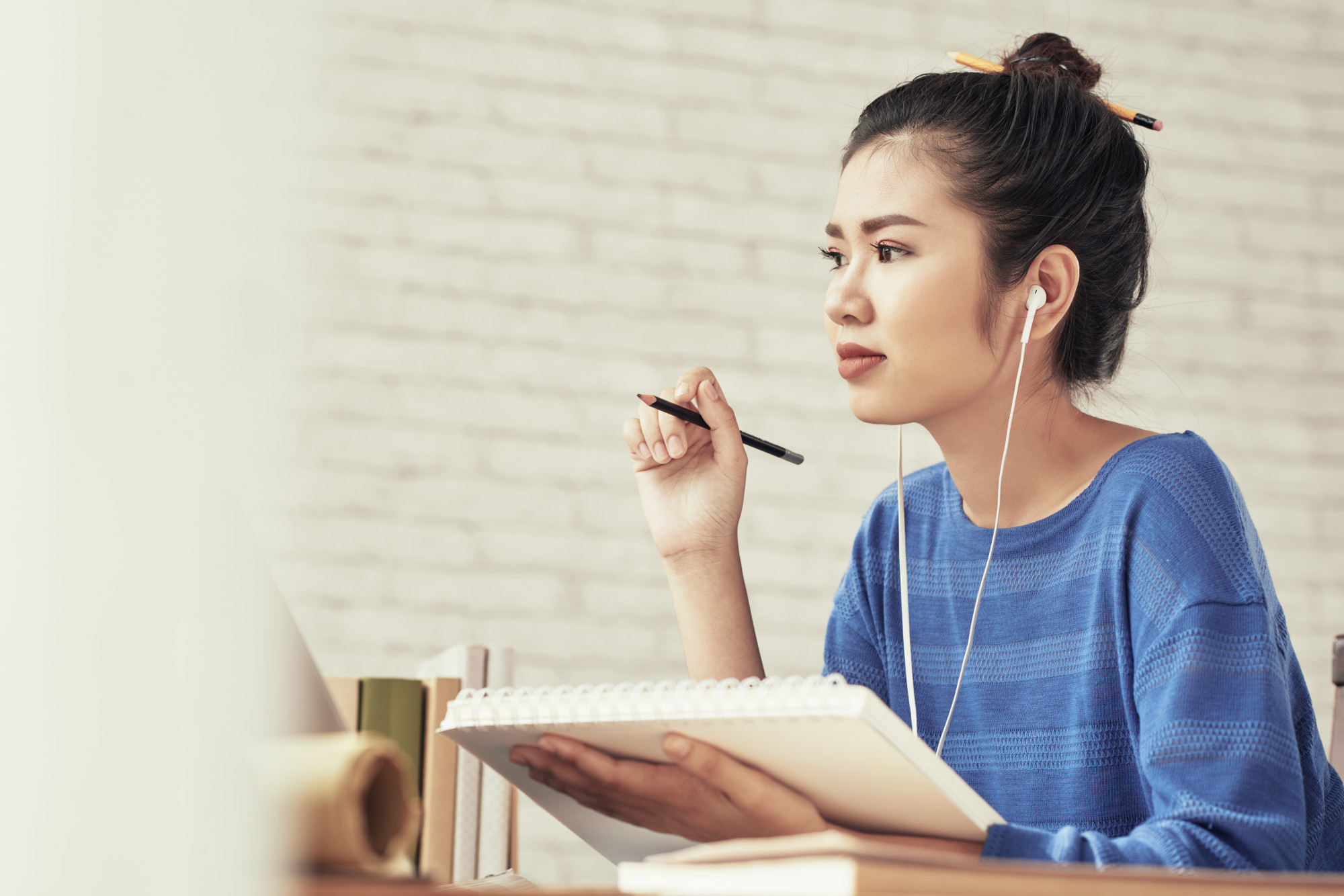 Mandarin-to-English Subtitling: How Asian Artists Reach US Audiences