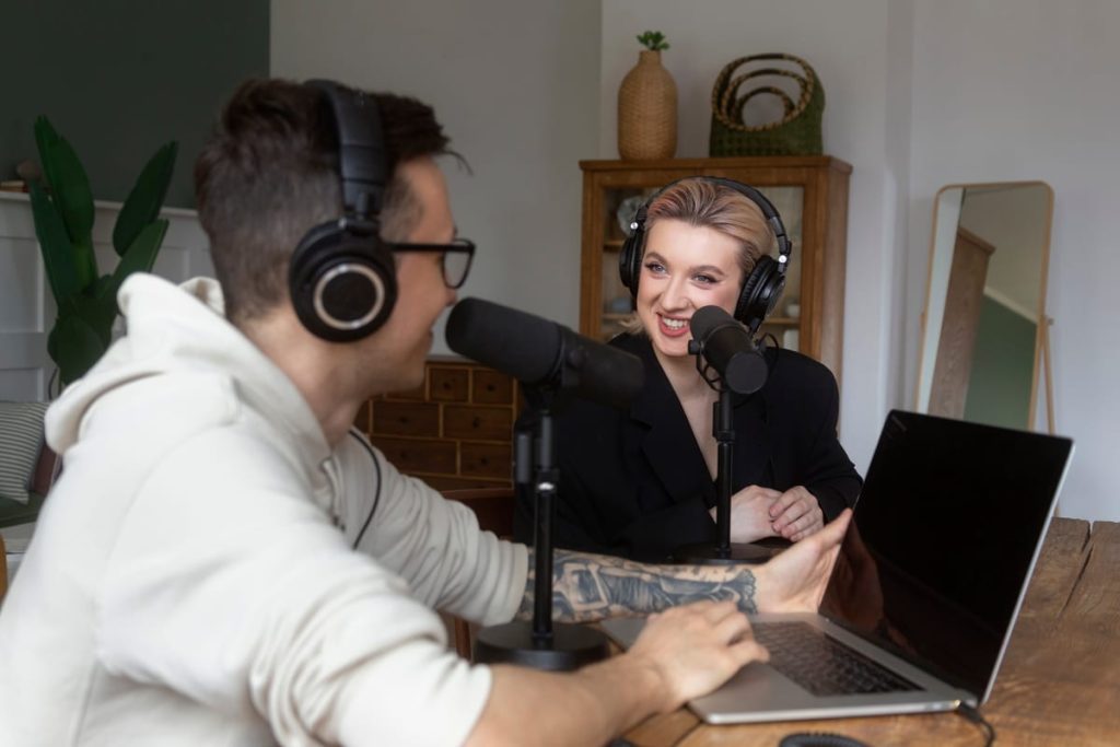 How Voice Over Transforms Corporate Training Videos for NYC Companies - How Voice Over Transforms featured image