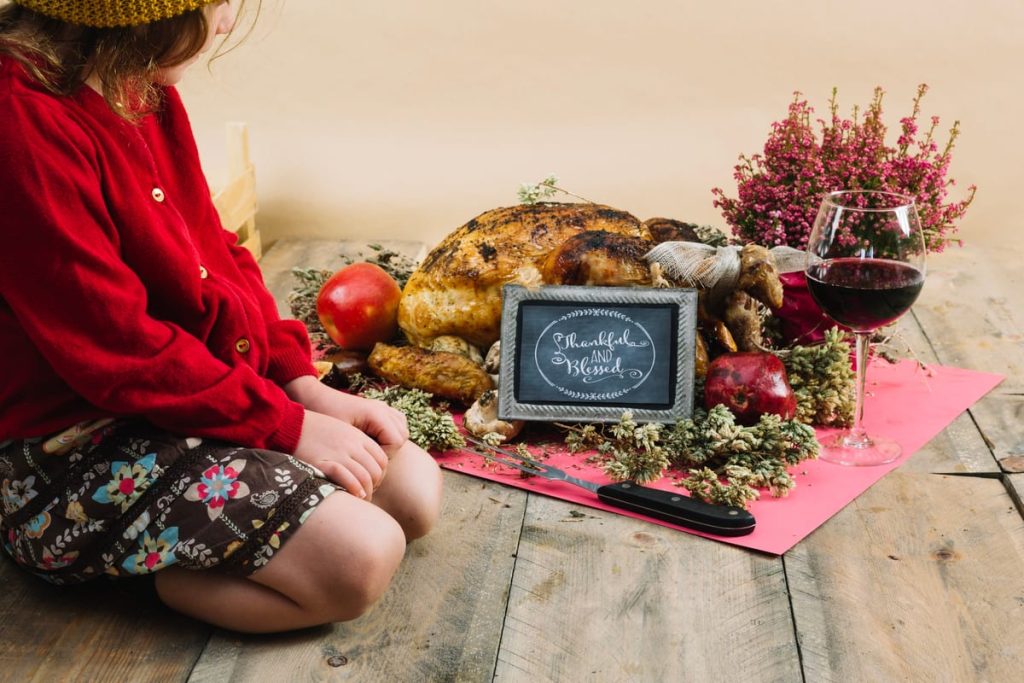 Giving Thanks in More Than One Language: Localizing Holiday Messages for Canadian Audiences - Giving Thanks in More featured image