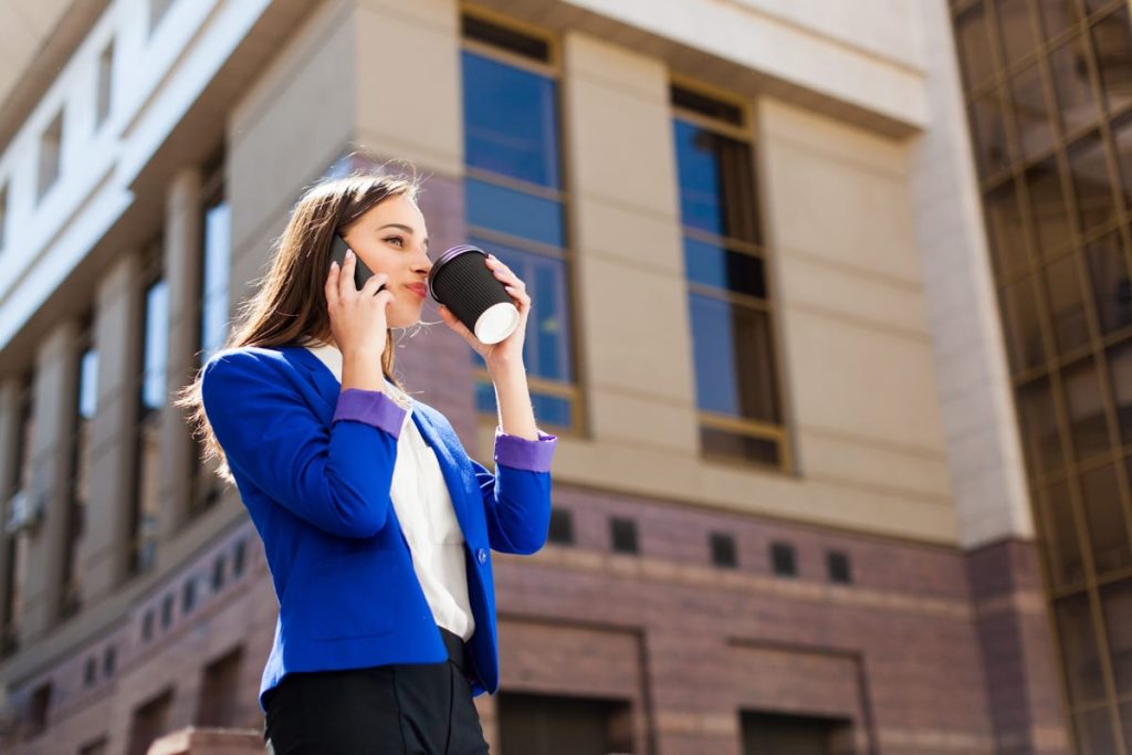 How Real Estate Companies in NYC Use Voice Over for Virtual Property Tours - How Real Estate Companies featured image