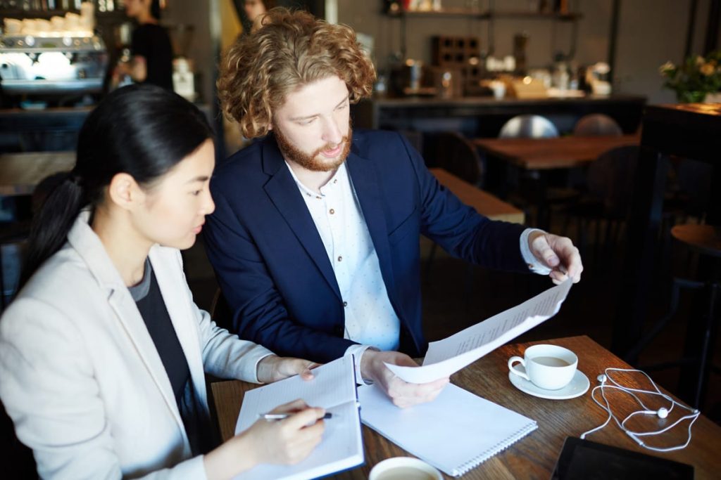 How to Get Your Business Meeting Minutes Typed and Formatted Professionally - How to Get Your featured image