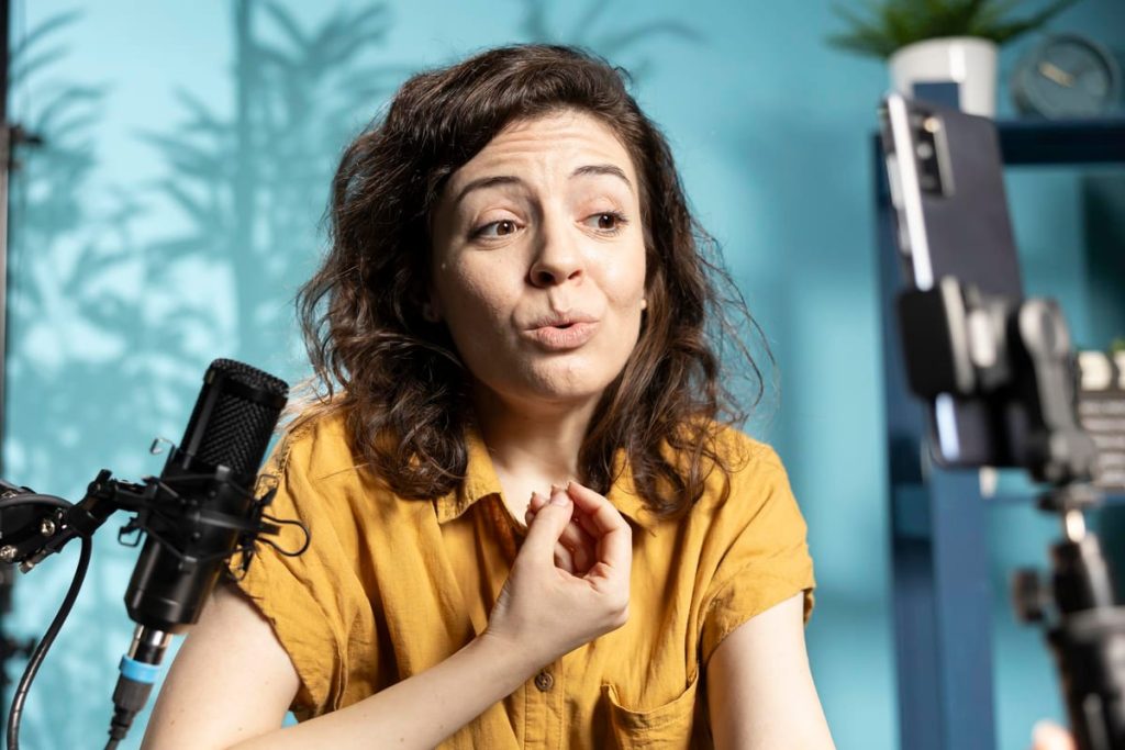 How to Match Voice Over to Video Pacing and Emotional Tone - How to Match Voice featured image